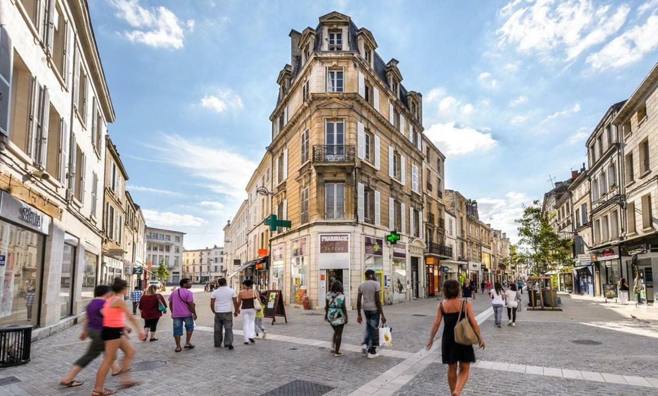 Mon Loft Niortais - Le Petit Boinot Apartamento Exterior foto
